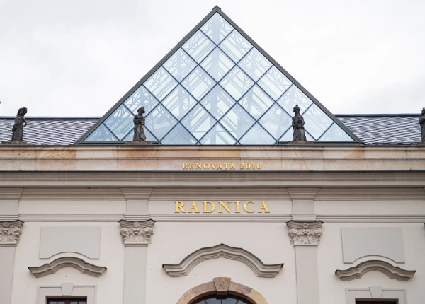Banska Bystrica Town Hall with modern glass rooftop extension